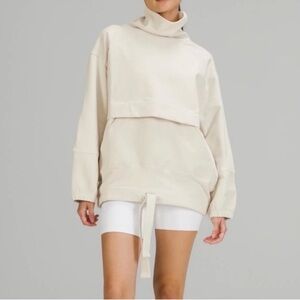 Lululemon LA Packable Pullover to Pillow Turtleneck